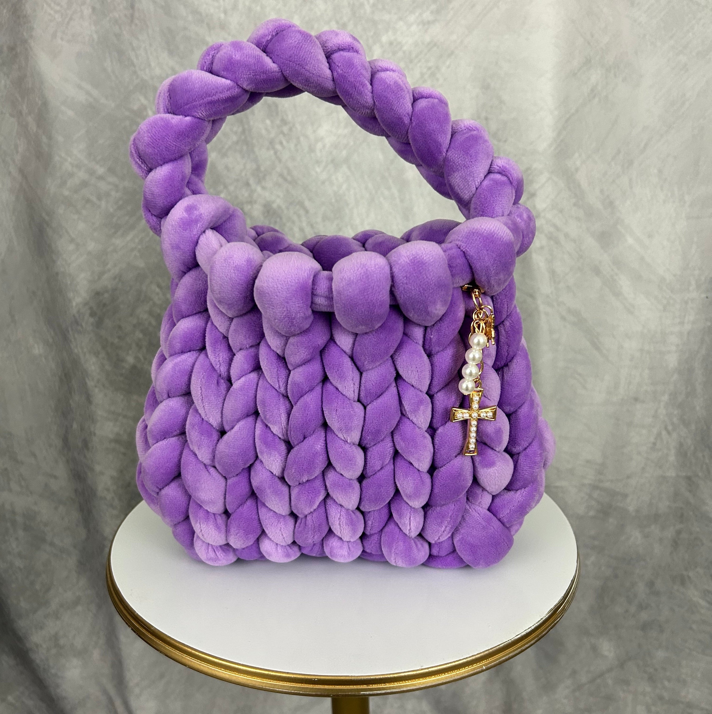 Velvet Sculpt Midi | Hand-Knit Velvet Small Purse