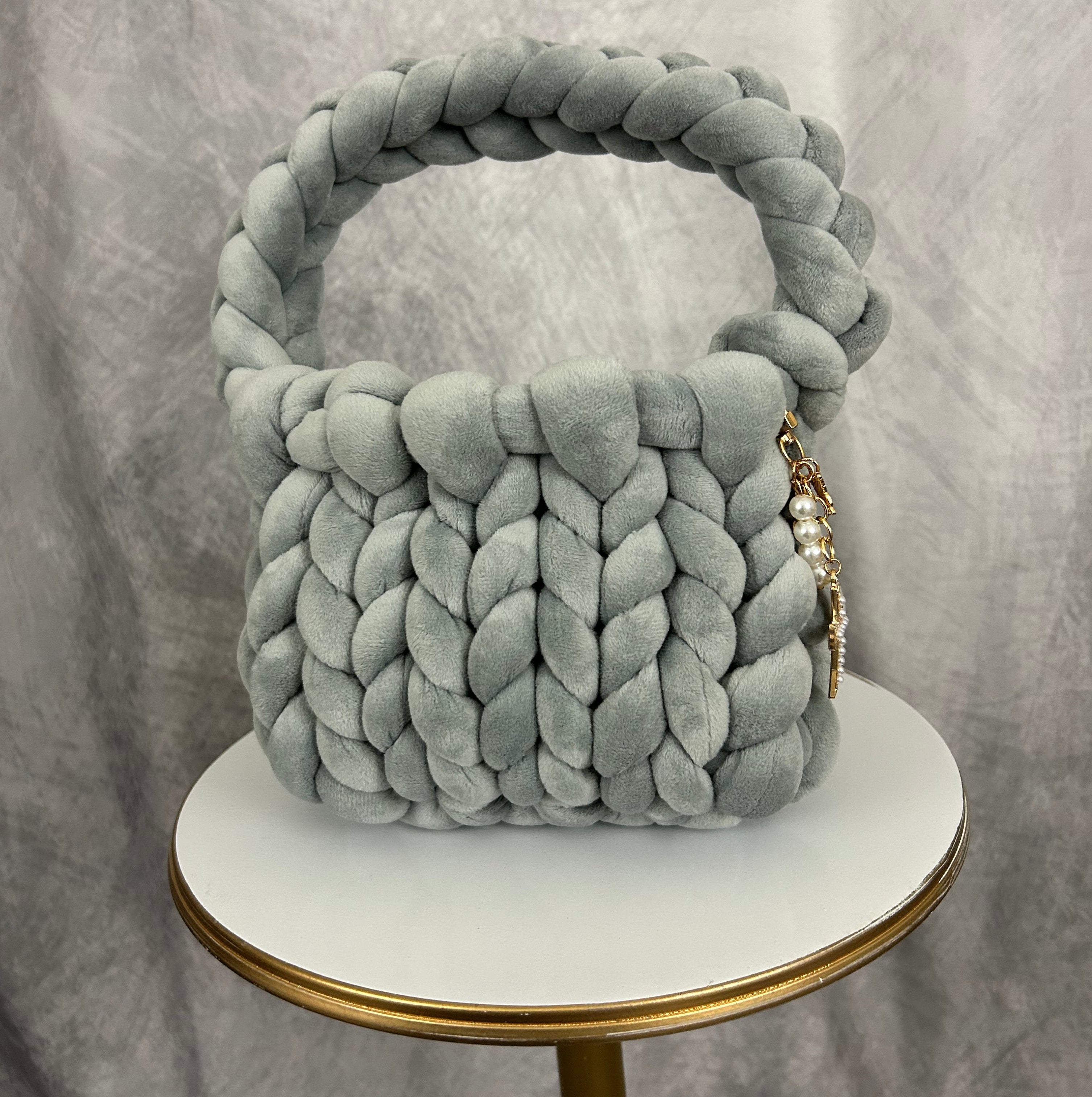 Velvet Sculpt Mini | Hand-knit velvet mini purse